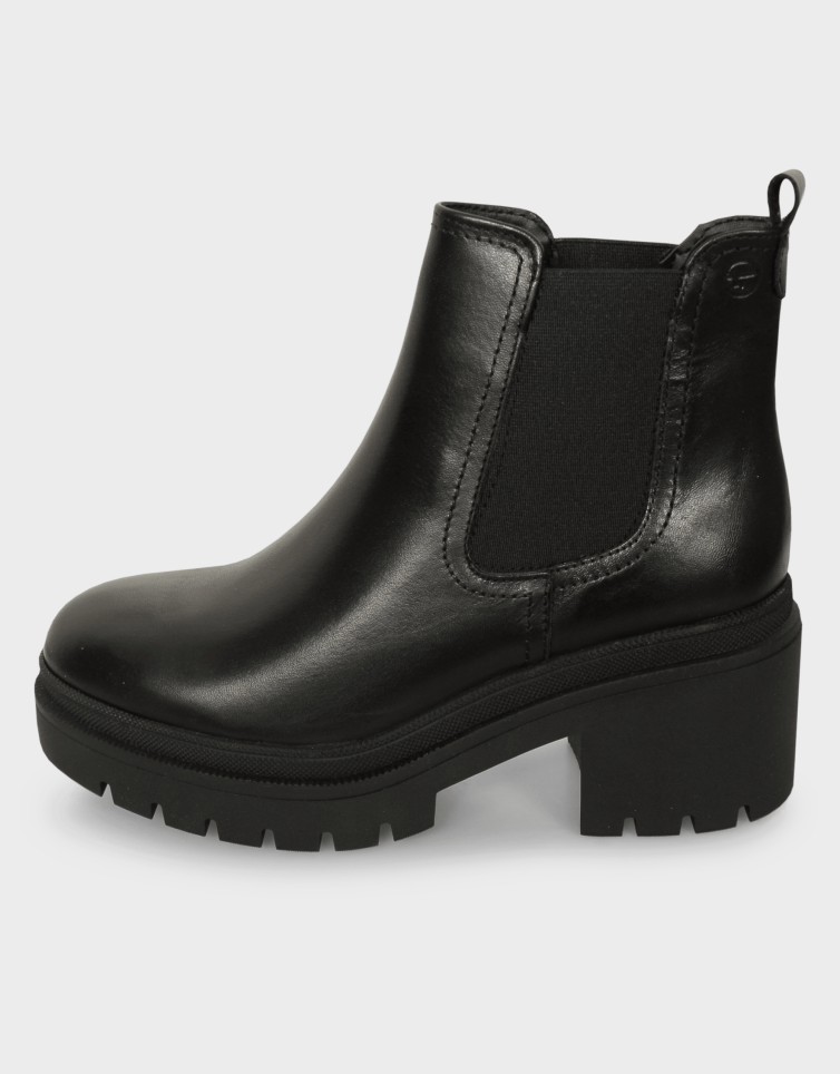 WOMEN BOOTS
