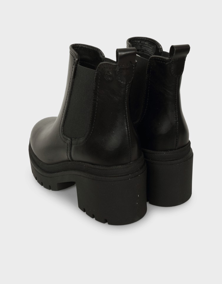 WOMEN BOOTS