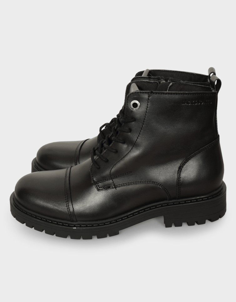 TREMOR LEATHER BOOT