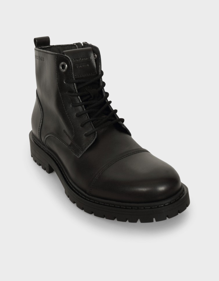 TREMOR LEATHER BOOT