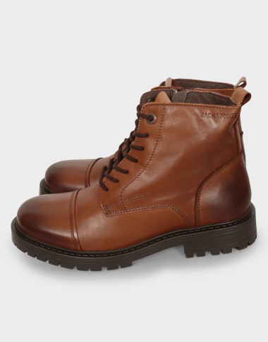 TREMOR LEATHER BOOT