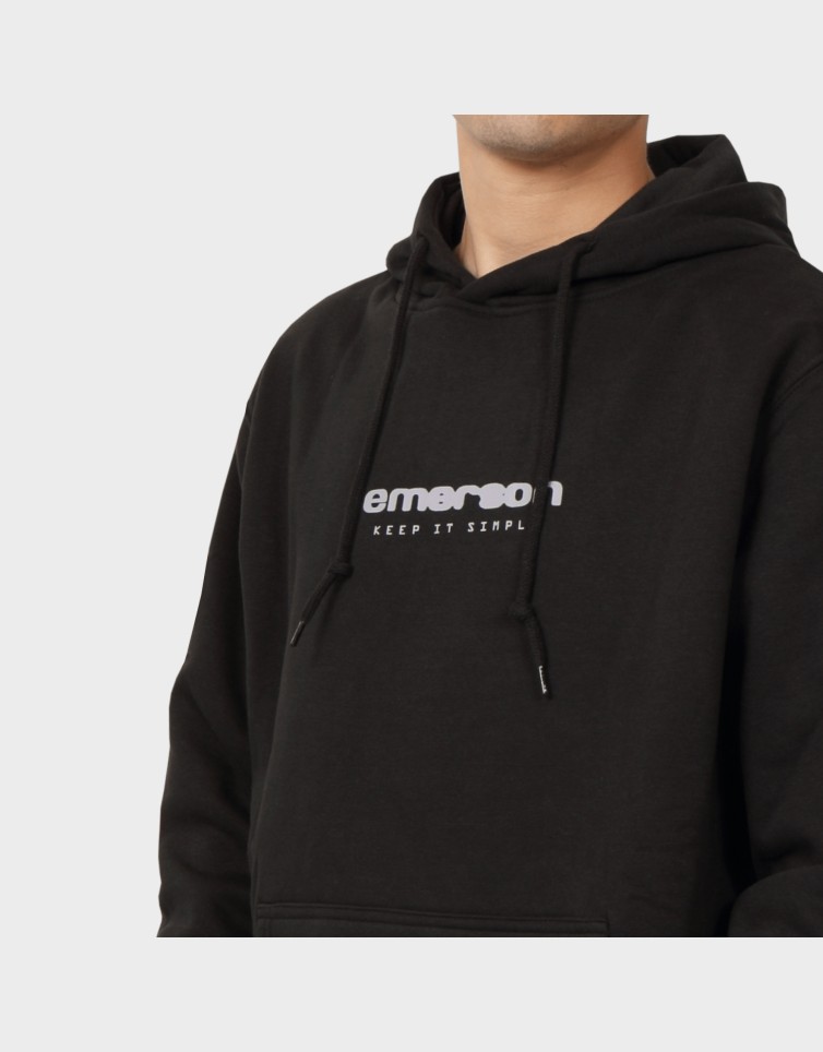 PULLOVER HOODIE