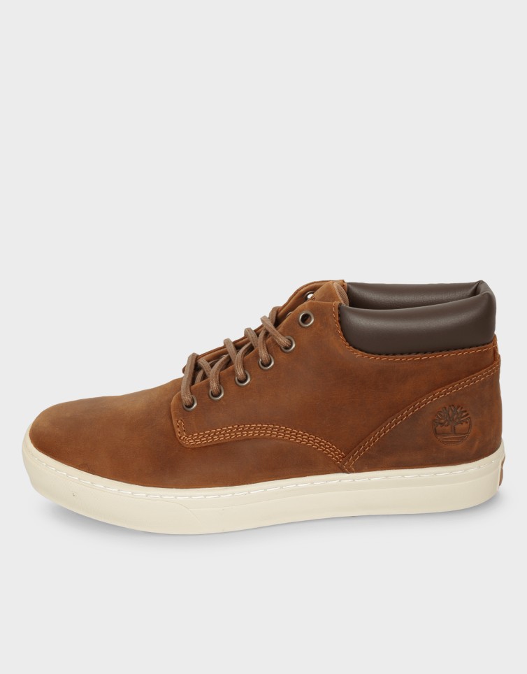 ADVENTURE 2.0 MID LACE UP CHUKKA