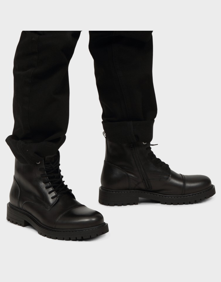 TREMOR LEATHER BOOT