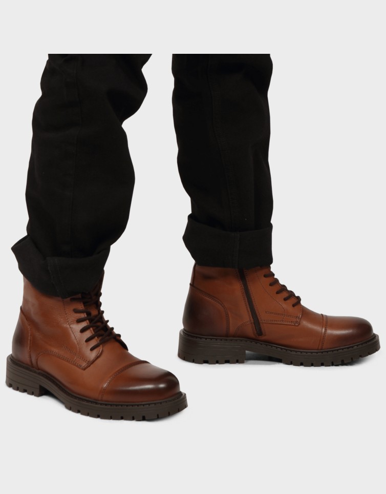 TREMOR LEATHER BOOT