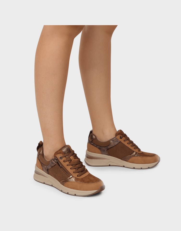 ZIPPED SNEAKERS