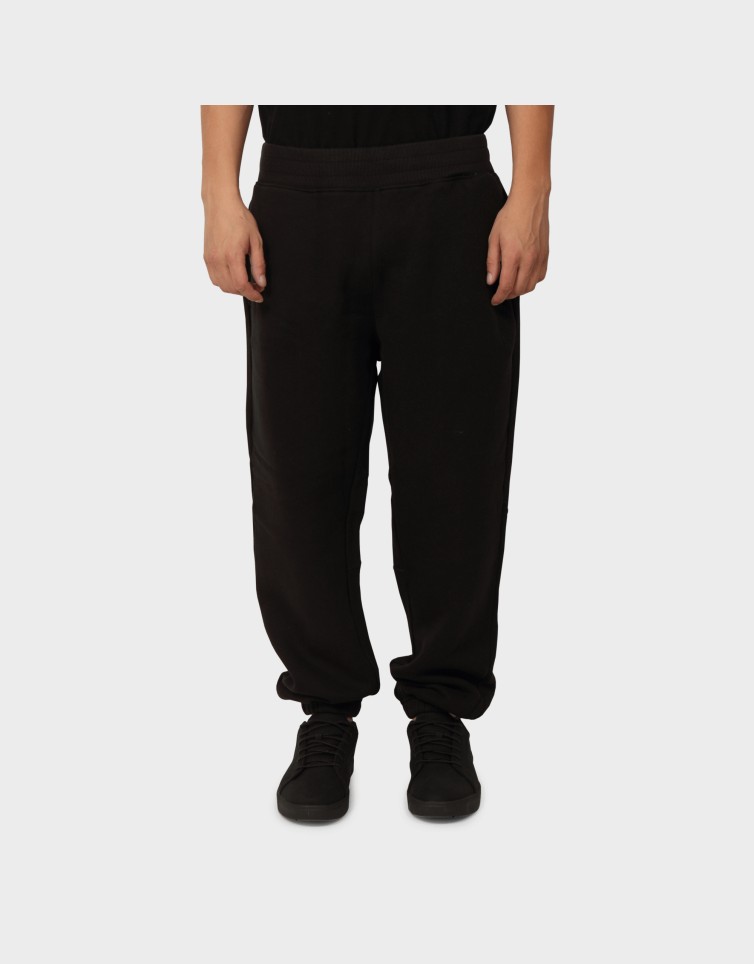 ESSENTIAL SWEATPANTS
