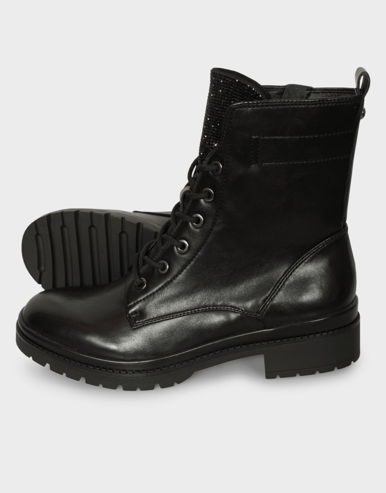 WOMEN BOOTS
