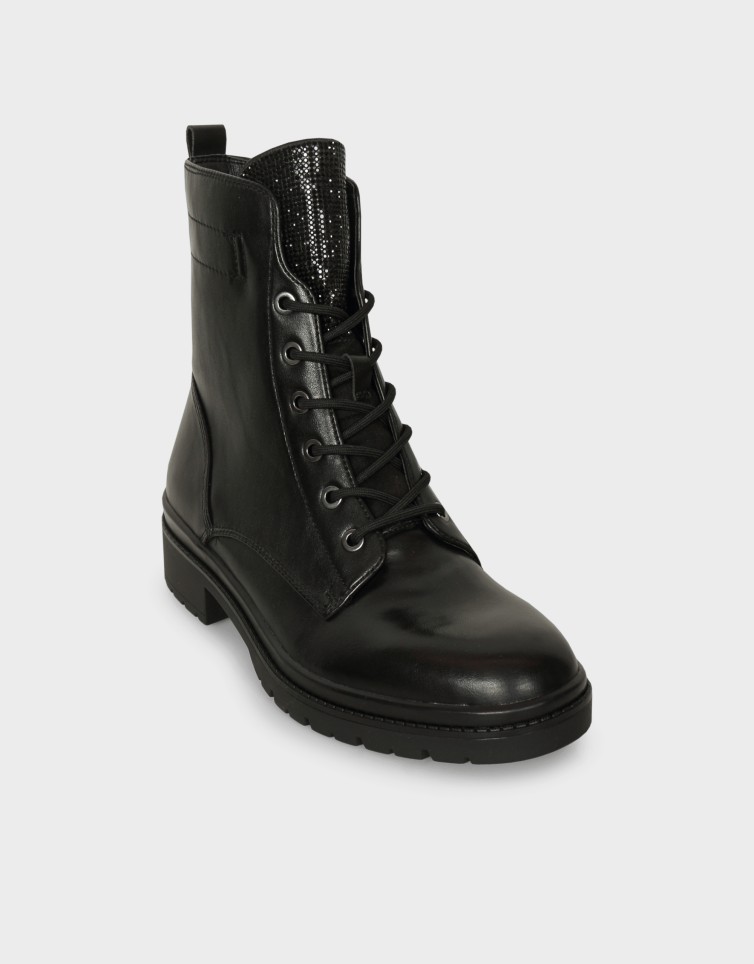 WOMEN BOOTS