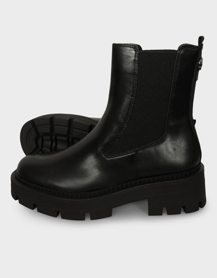 CHUNKY CHELSEA BOOTS