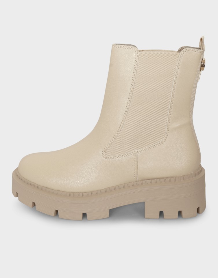 CHUNKY CHELSEA BOOTS