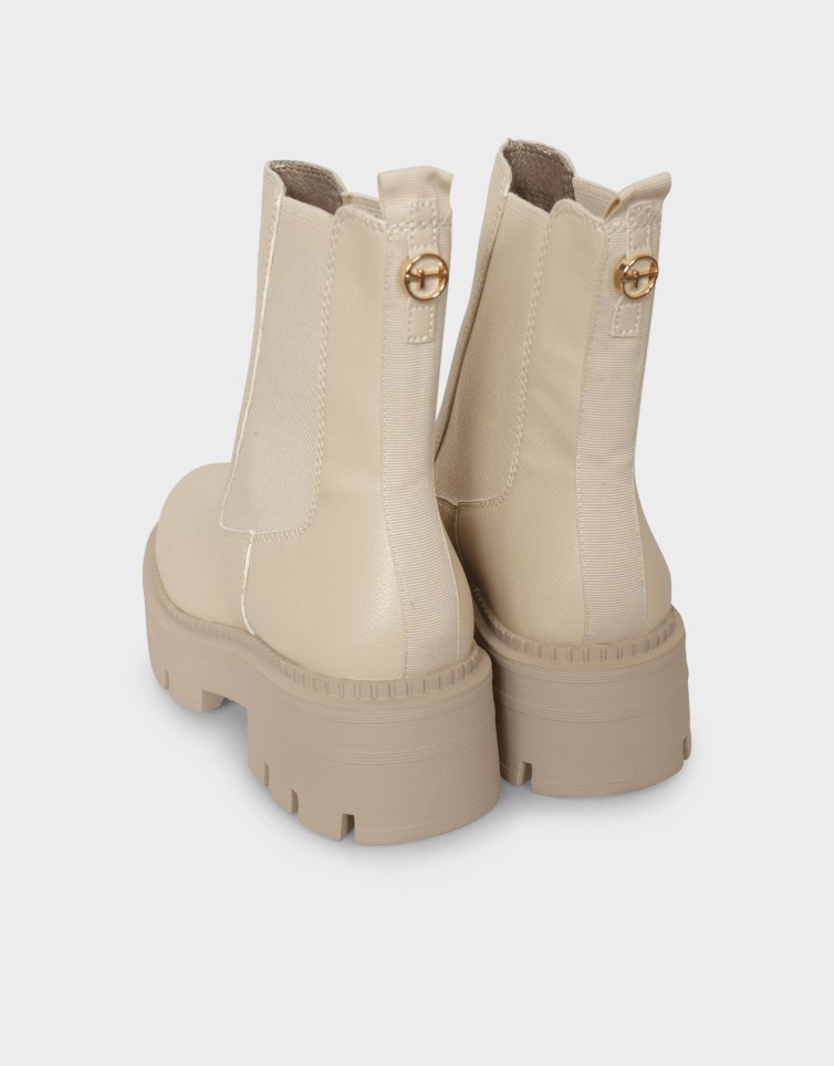 CHUNKY CHELSEA BOOTS