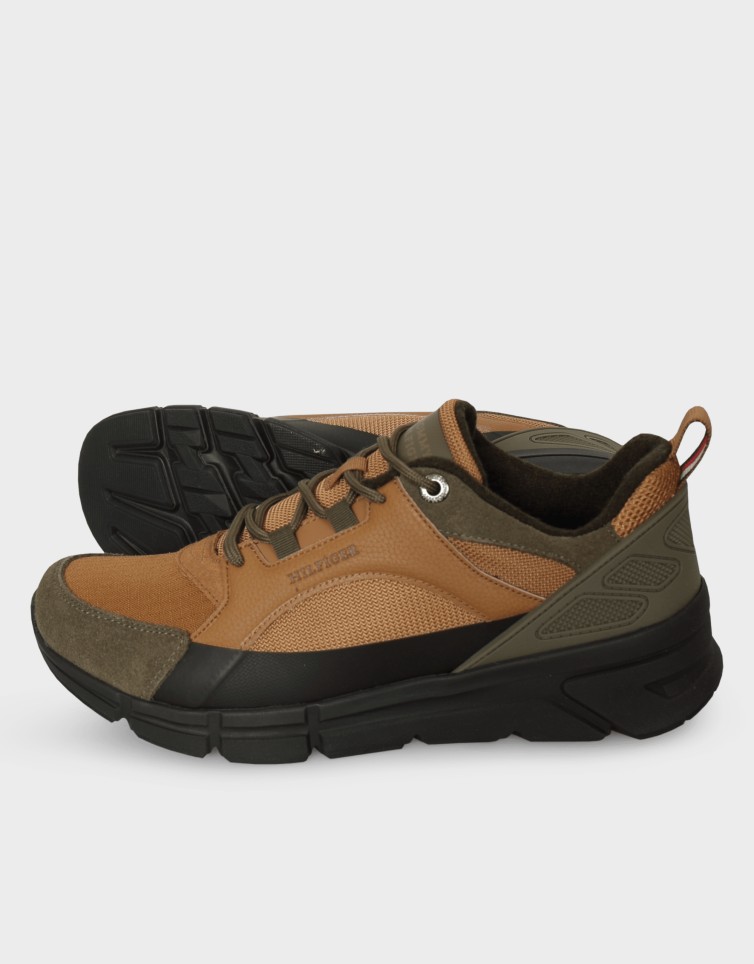MODERN COMFORT RUN OUTDOOR