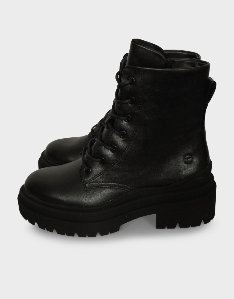 WOMEN BOOTS