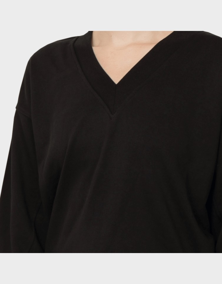 BELLA L/S V-NECK