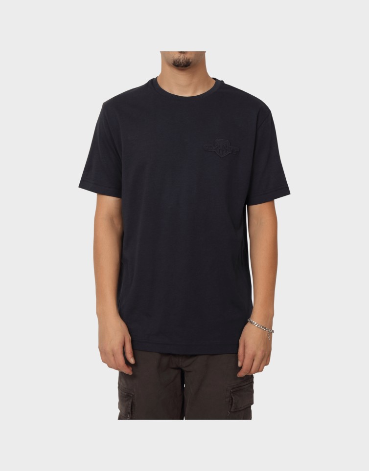 ESSENTIAL TEE