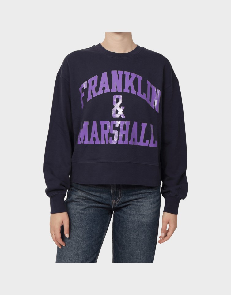 ESSENTIAL HOODIE