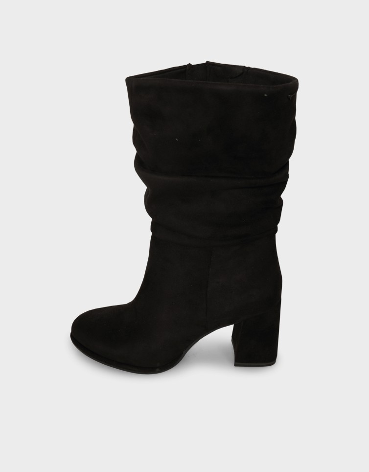 RIPPLED BOOTS