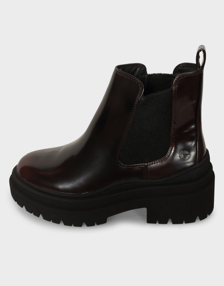 CHELSEA BOOT
