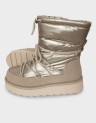 FUR BOOTS