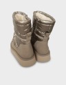 FUR BOOTS