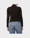 SLIM 1/4 ZIP BADGE