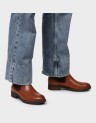 CHELSEA BOOTS