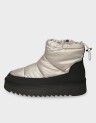 WOMEN BOOTS