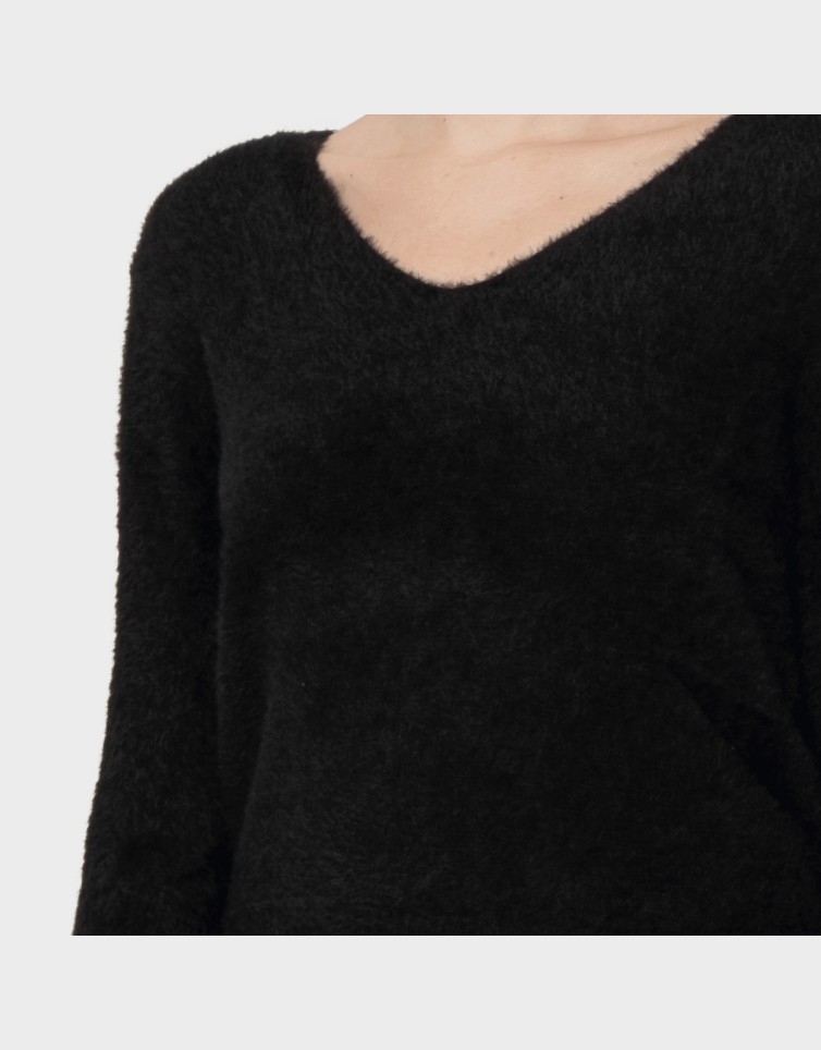 ELLA PIUMO V-NECK