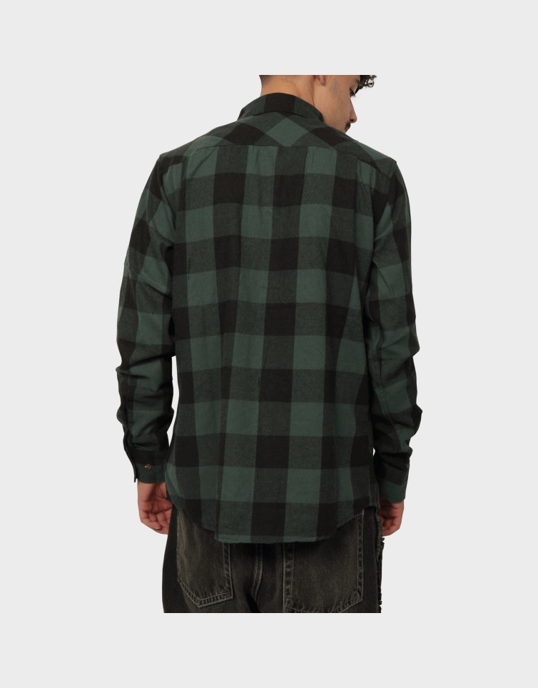 BUTTON DOWN FLANNEL