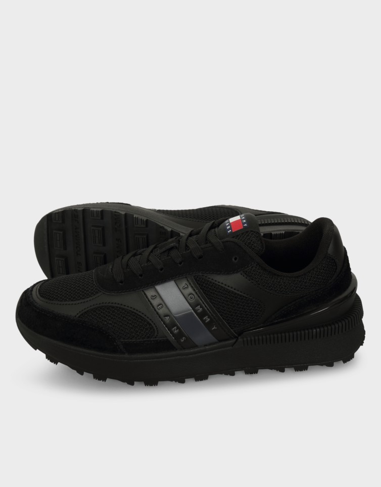TECHNICAL RUNNER ESS