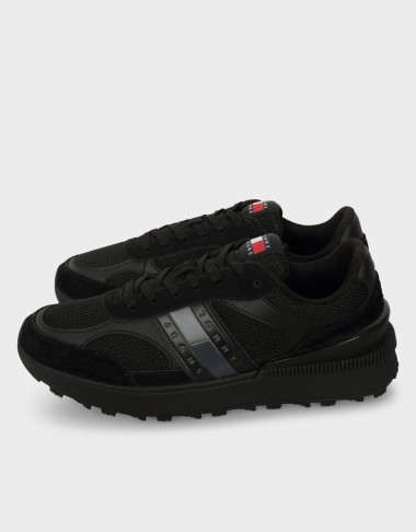 TECHNICAL RUNNER ESS