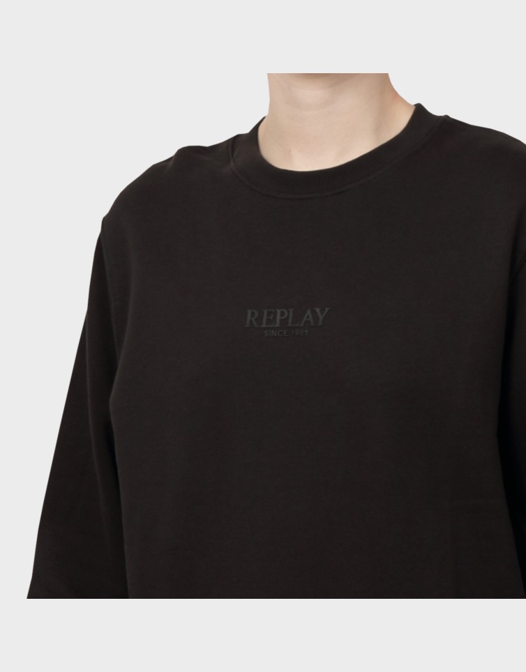 ESSENTIAL HOODIE