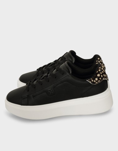 ANIMAL PRINT PLATFORM