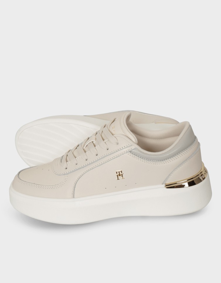 SHINY LEATHER PLATFORM