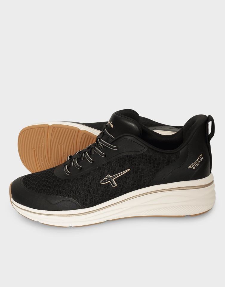 LACE-UP