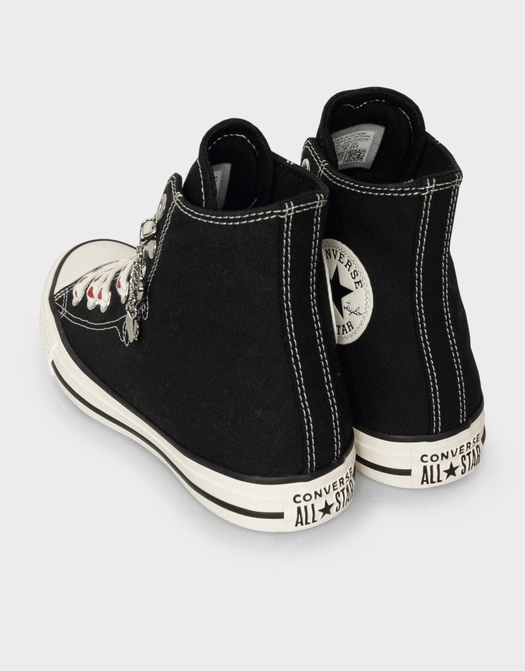 CHUCK TAYLOR ALL STAR