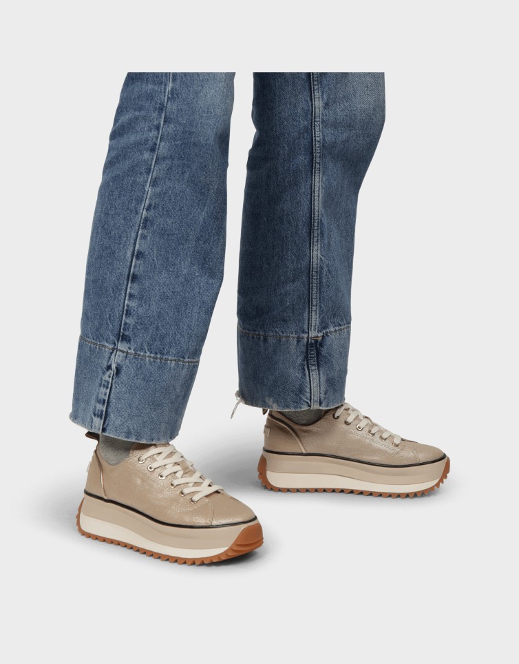 JAGGED LACE-UP