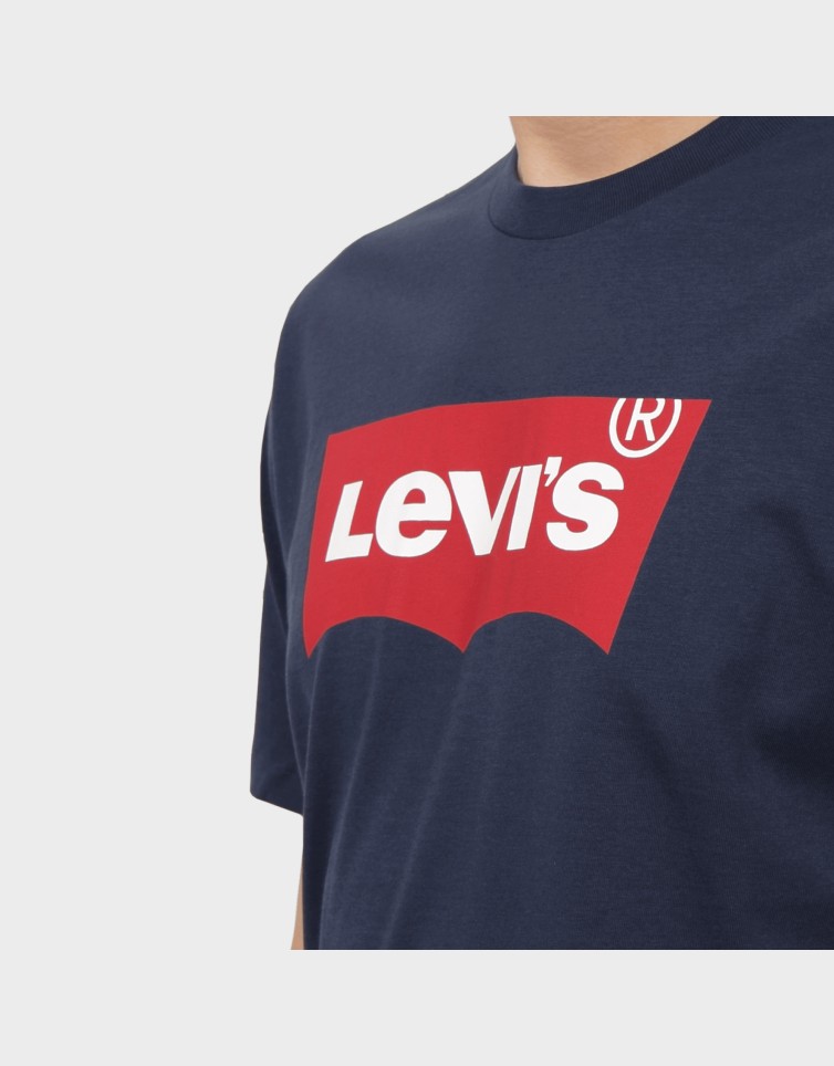 GRAPHIC SET-IN NECK
