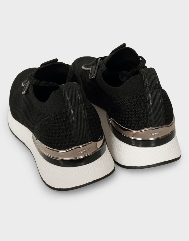 WOVEN LACE-UP