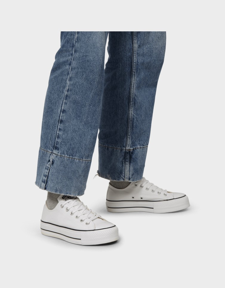 CHUCK TAYLOR ALL STAR LIFT LOW