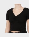 BETTY LIFE S/S SCALLOP V-NECK