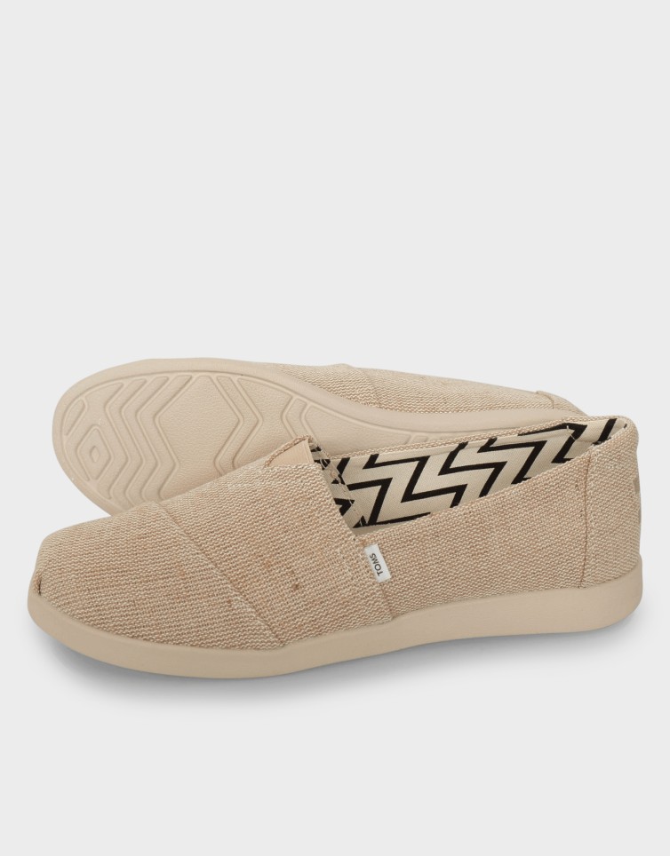 UND HERITAGE CANVAS