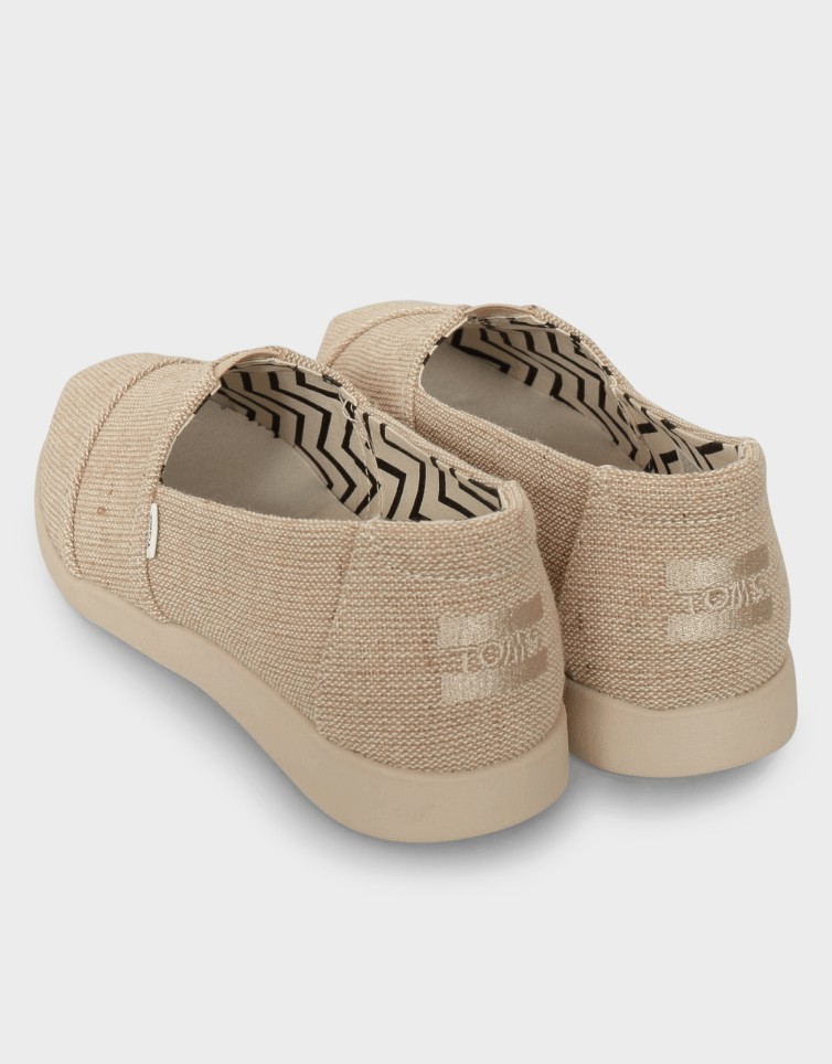 UND HERITAGE CANVAS