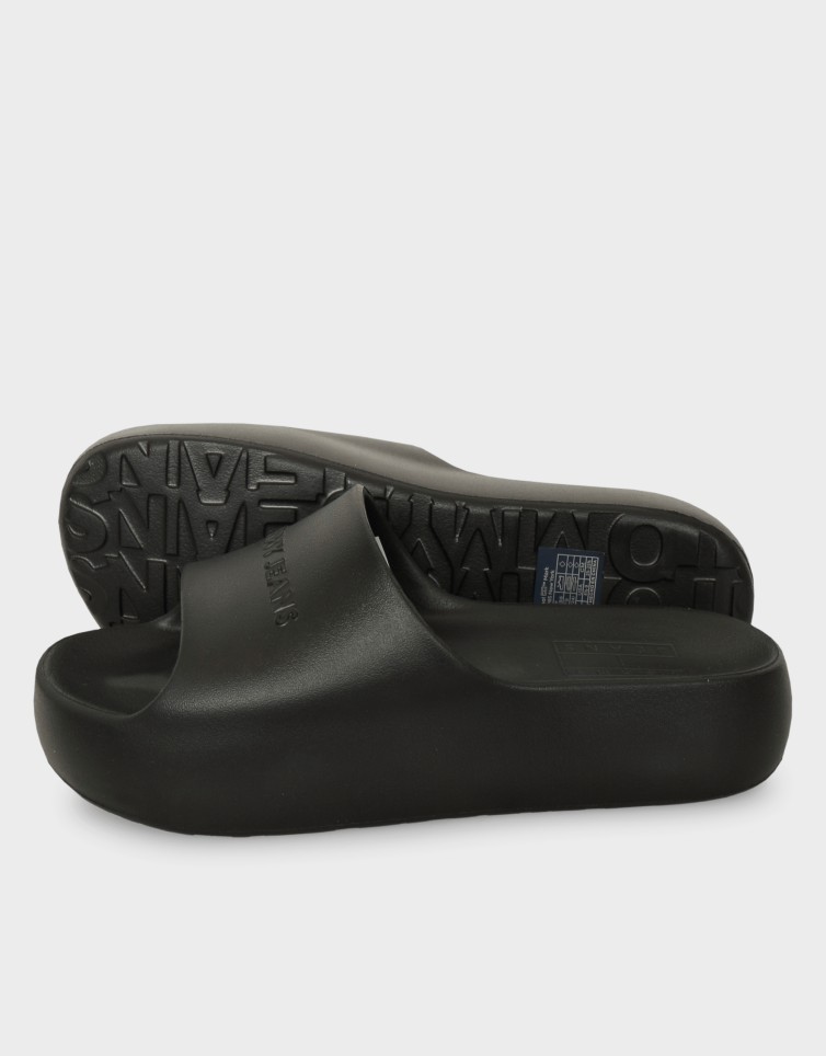 CHUNKY POOL SLIDE