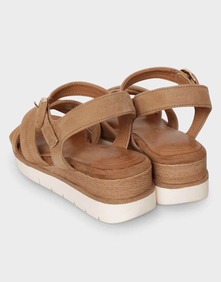 CROSSED SANDALS