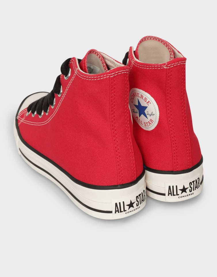 CHUCK TAYLOR THROWBACK
