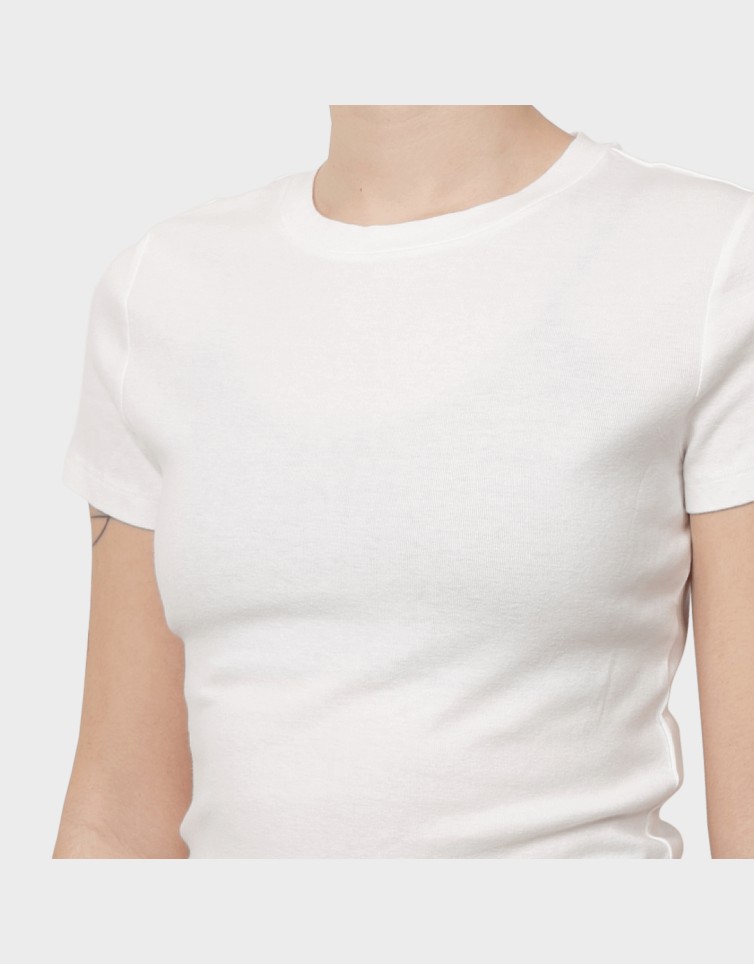 ESSENTIAL SPORTY TEE