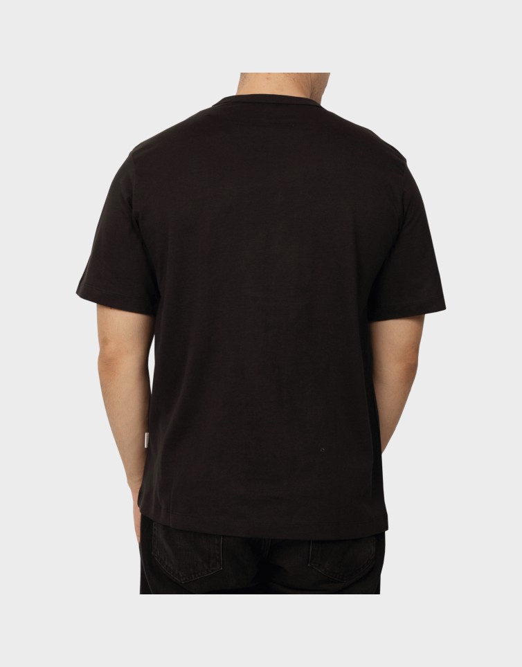JORNANTUCKET SCRIPT CHEST TEE