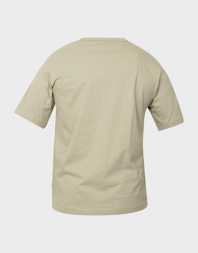 JORNANTUCKET SCRIPT CHEST TEE